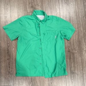 Columbia Bright Green Short-Sleeve Fishing Style Button-Up Shirt